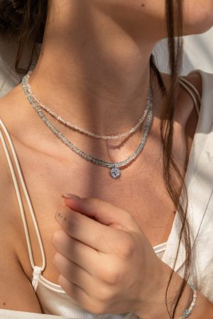 Náhrdelníky Trimakasi